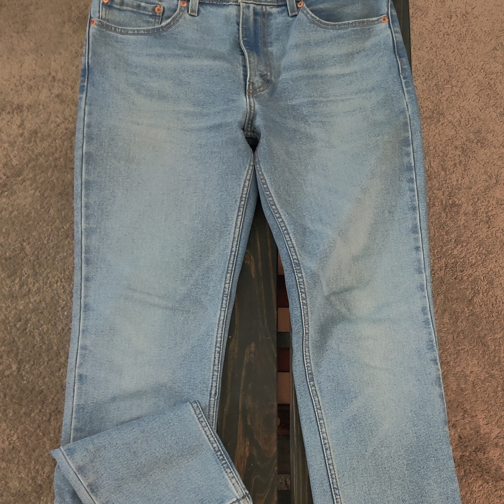 Levi's 511 Slim Dolf Make It Size 32x34.  Gently Used..